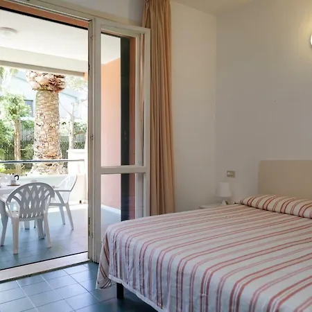 Lejlighedshotel Maricampo - Helloelba Marina di Campo